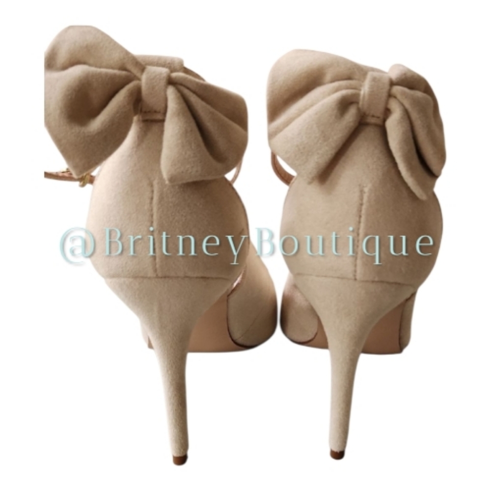 Dream Pairs | Suede Cream Bow Heels